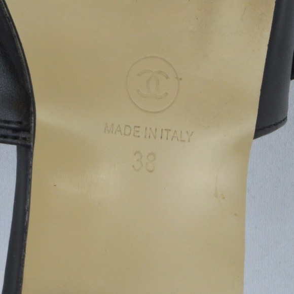 Chanel Black Leather CC Pearl Crystal Logo Slide Sandals Flat Shoes EU 38 US 8 - Picture 8 of 13